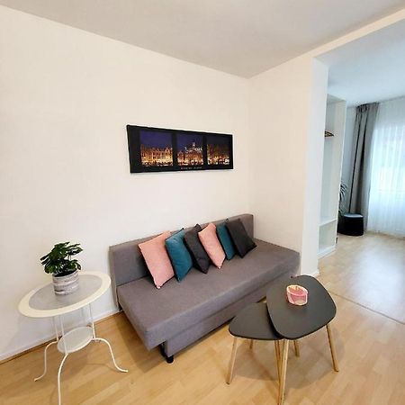 Studio Alicia, Idealement Situe Etterbeek Zewnętrze zdjęcie